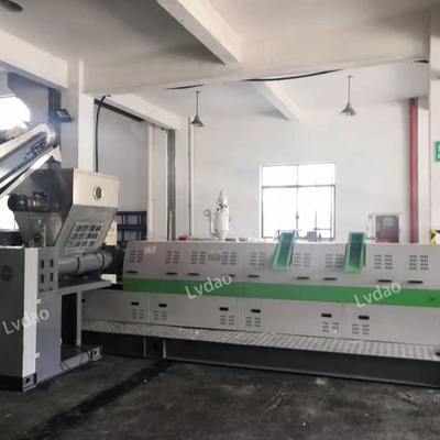 LDS-de Reeksen filmen de Zijvoeder Plastic Korrelende Machine van de Recyclingslijn